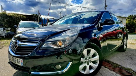 Opel Insignia • 2016 • 173,547 km