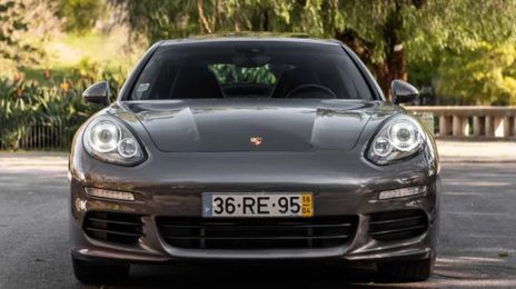 Porsche Panamera • 2016 • 23,000 km