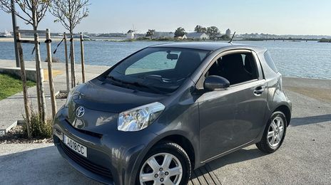 Toyota 22R • 2011 • 100,000 km