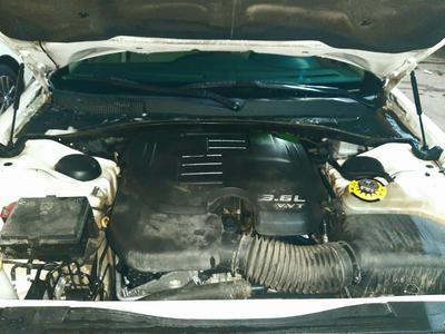 Chrysler 300 C • 2013 • 81,205 km