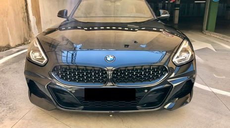 BMW Z4 • 2019 • 139,000 km