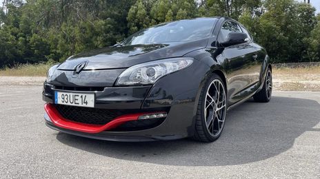 Renault Mégane • 2010 • 60,000 km