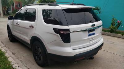 Ford Explorer • 2013 • 153,000 km