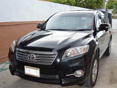 Toyota RAV4 • 2013 • 61,000 km