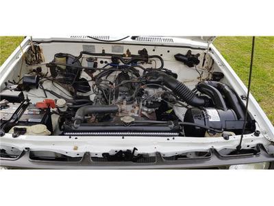 Toyota Hilux • 1995 • 164,000 km