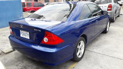 Honda Civic • 2004 • 145,000 km