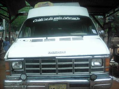 Ford Transit Van 350 • 1975 • 80 km