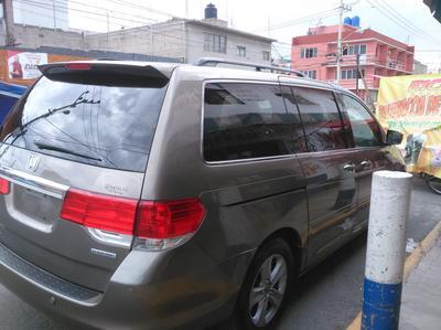 Honda Accord • 2010 • 130,000 km