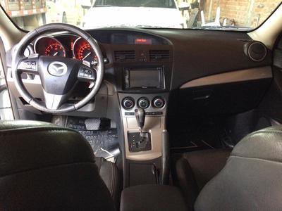 Mazda 3 • 2012 • 113,000 km