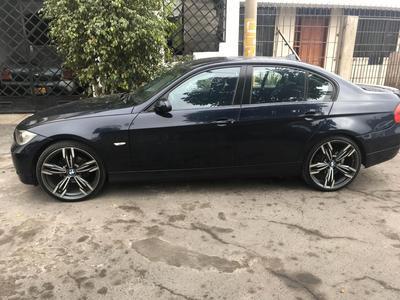 BMW M3 • 2009 • 98,406 km
