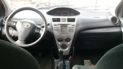 Toyota Yaris • 2012 • 85,000 km