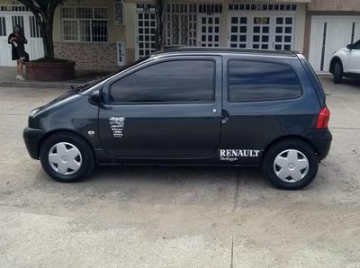 Renault Twingo • 2010 • 130,000 km