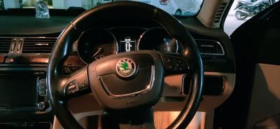 Škoda Superb • 2010 • 76,000 km