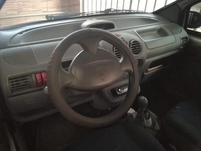 Renault Twingo • 2011 • 123,000 km