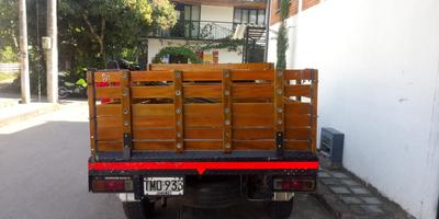 Nissan Frontier • 2012 • 250,000 km