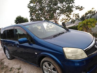 Nissan Leaf • 2010 • 100,543 km
