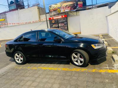 Volkswagen Jetta • 2016 • 83,000 km