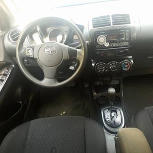 Toyota Sienna • 2009 • 140 km