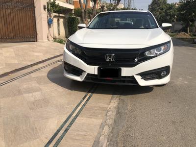 Honda Civic • 2016 • 46,000 km