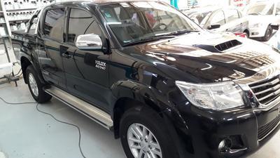 Toyota Hilux • 2014 • 50,000 km