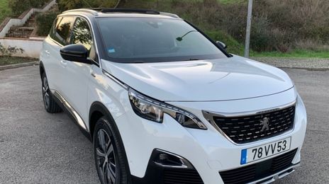 Peugeot 5008 • 2019 • 82,000 km