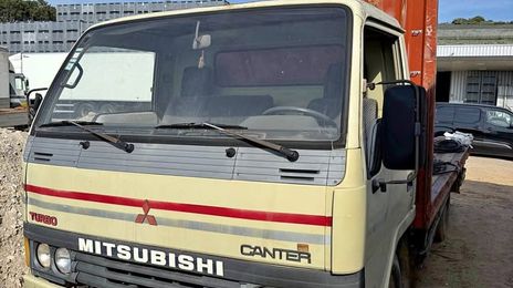 Mitsubishi Fuso canter • 1999 • 150,000 km