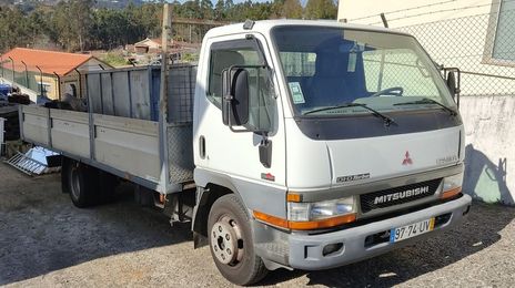 Mitsubishi Fuso canter • 2003 • 198,000 km