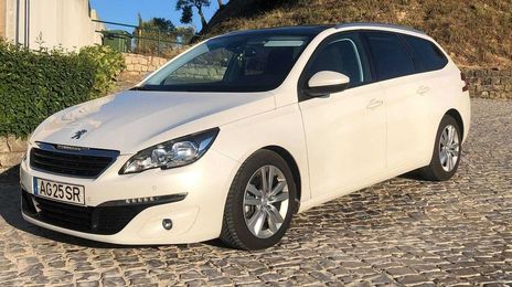 Peugeot 308 • 2017 • 110,000 km