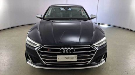 Audi A7 • 2021 • 73,000 km