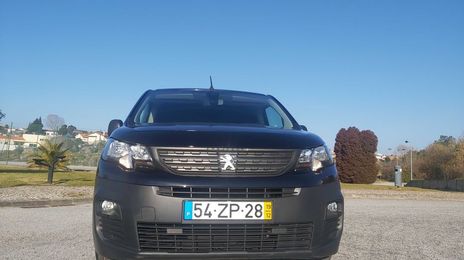 Peugeot 1007 • 2019 • 69,000 km