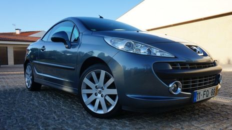 Peugeot 207 • 2008 • 108,000 km