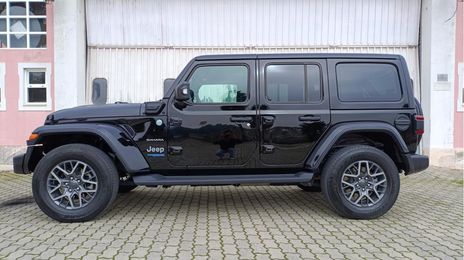 Jeep Wrangler • 2022 • 50,000 km