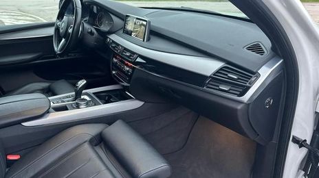 BMW X5 • 2018 • 65,900 km
