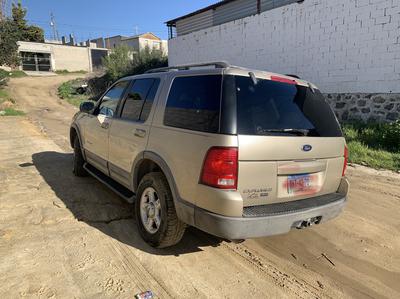 Ford Explorer • 2002 • 139,501 km