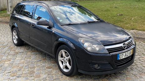 Opel Astra • 2005 • 301,000 km