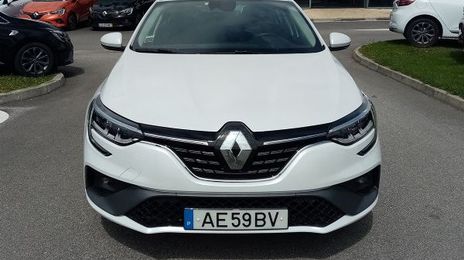 Renault Mégane • 2020 • 16,000 km