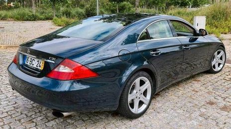 Mercedes-Benz 260 - 560 SE • 2006 • 30,000 km