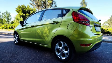 Ford Fiesta • 2009 • 202,000 km