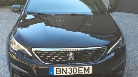 Peugeot 308 SW • 2017 • 68,900 km