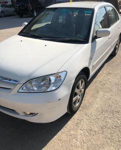 Honda Civic • 2006 • 200,000 km