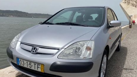 Honda Civic • 2002 • 172,000 km