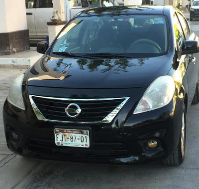 Nissan Versa • 2012 • 143,000 km