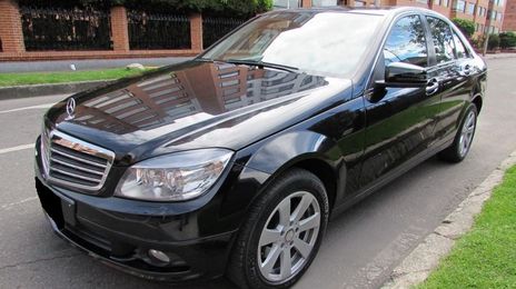 Mercedes-Benz C • 2010 • 125,000 km