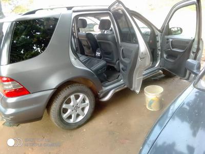 Mercedes-Benz ML 400 • 2008 • 122,000 km