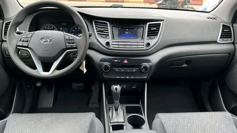 Hyundai Tucson • 2018 • 20,000 km