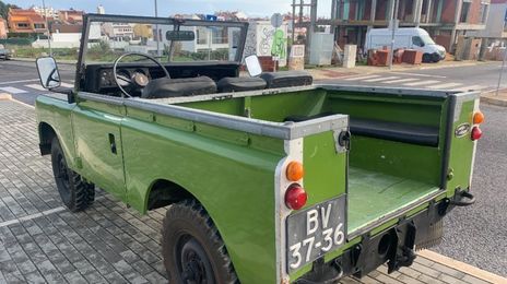 Land Rover LR3 • 1980 • 80,000 km