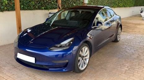 Tesla Model 3 • 2018 • 61,110 km