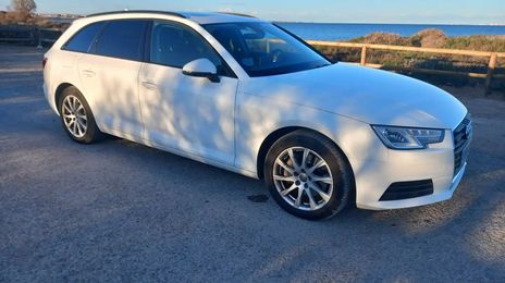 Audi A4 Avant • 2018 • 20,800 km