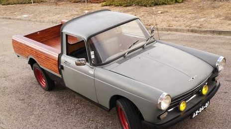 Peugeot 408 • 1961 • 90,000 km