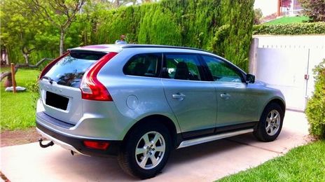 Volvo XC60 • 2011 • 163,500 km